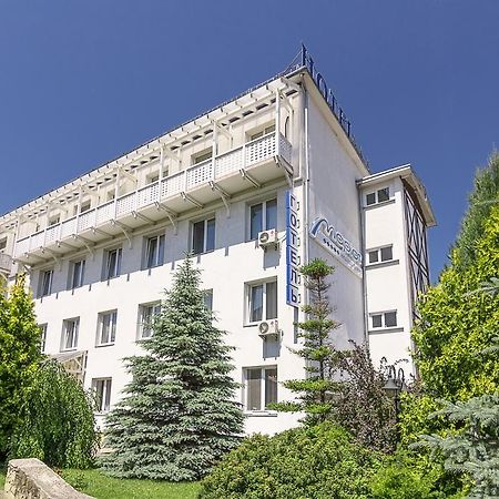 Mariot Medical Center Hotel Truskavets Eksteriør billede